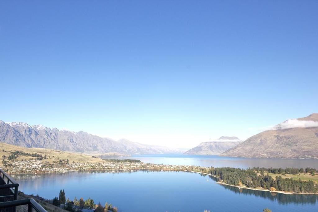 Modern 3 Bedroom With Stunning Postcard Views! Distretto di Distretto di Queenstown Esterno foto